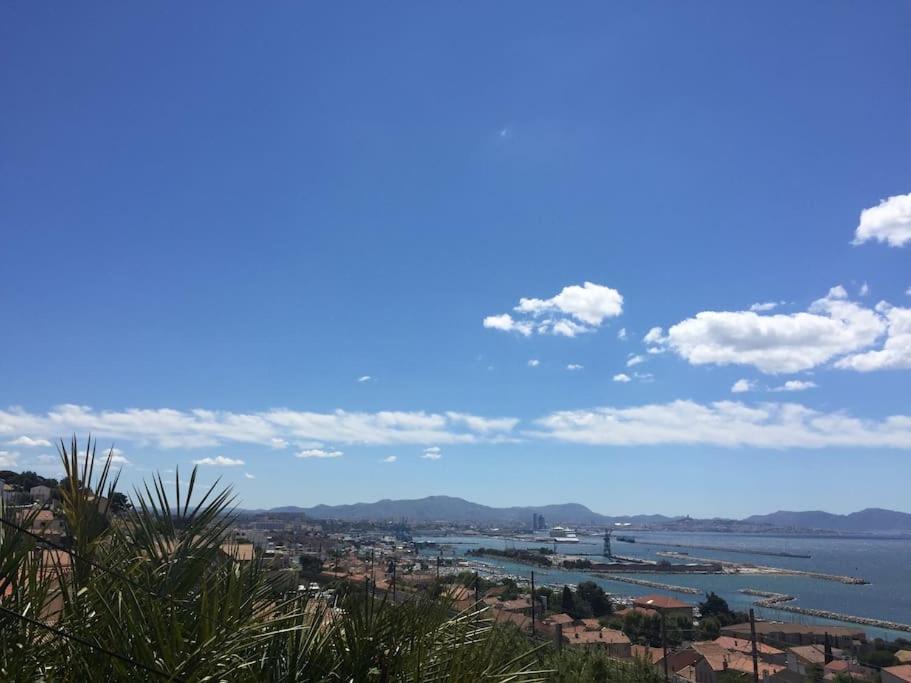Superbe Terrasse Avec Vue Panoramique Sur La Mer Marseille Ngoại thất bức ảnh