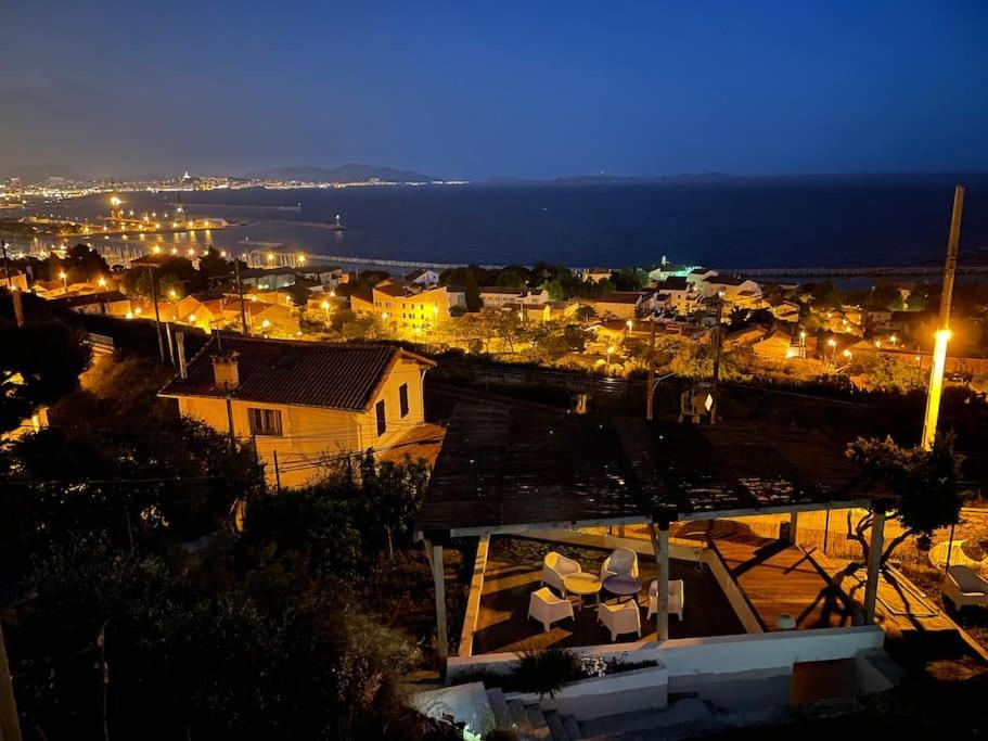Superbe Terrasse Avec Vue Panoramique Sur La Mer Marseille Ngoại thất bức ảnh