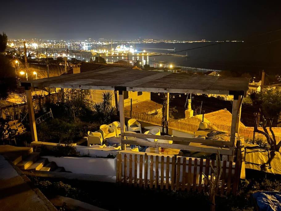 Superbe Terrasse Avec Vue Panoramique Sur La Mer Marseille Ngoại thất bức ảnh